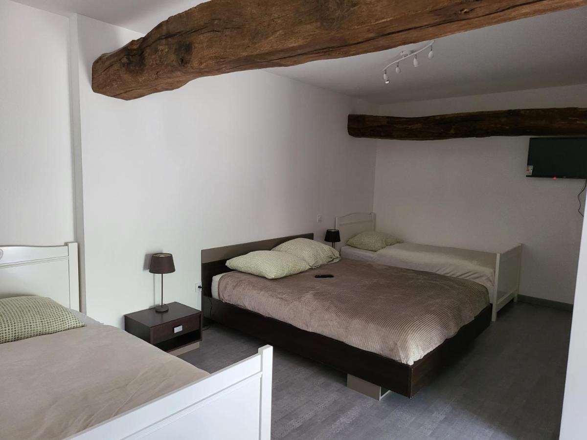 Gite "Chez Elena" Cairon Kültér fotó
